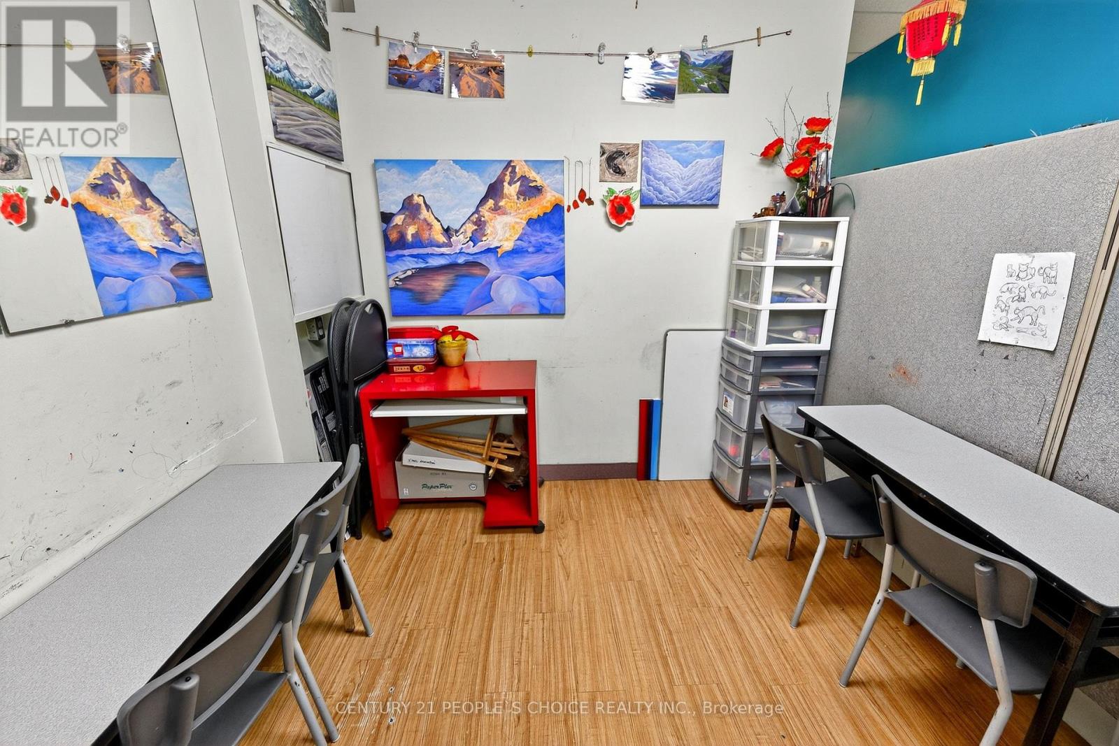 216 - 1550 S Gateway Road, Mississauga (Northeast), Ontario  L4W 5G6 - Photo 14 - W12497156