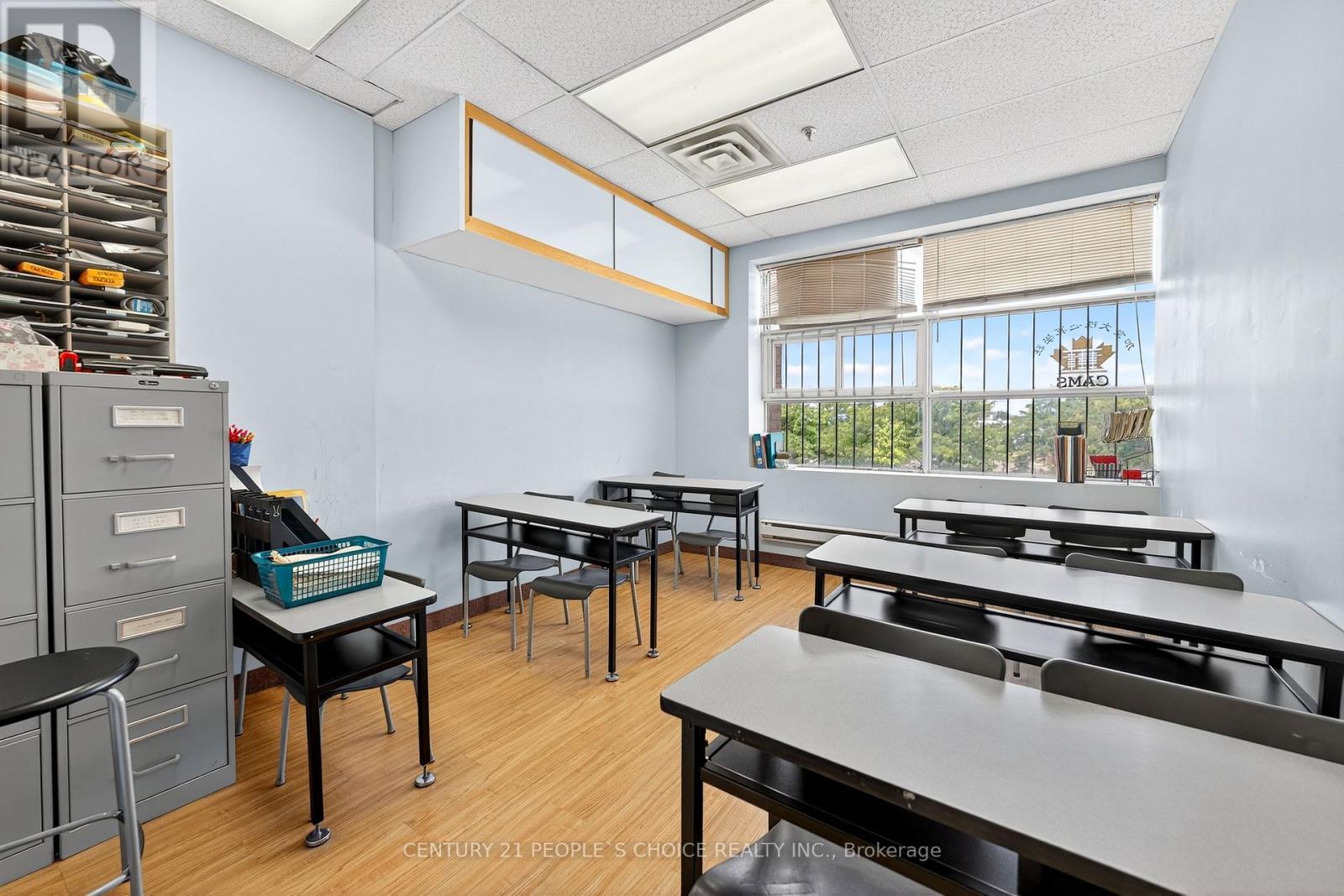 216 - 1550 S Gateway Road, Mississauga (Northeast), Ontario  L4W 5G6 - Photo 19 - W12497156