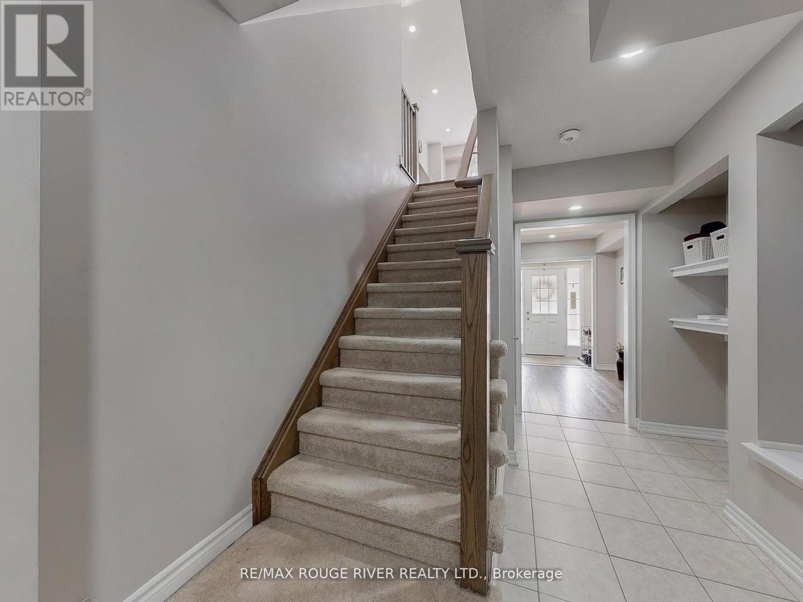 171 Lemieux Court, Milton, Ontario  L9E 1E9 - Photo 36 - W12497184