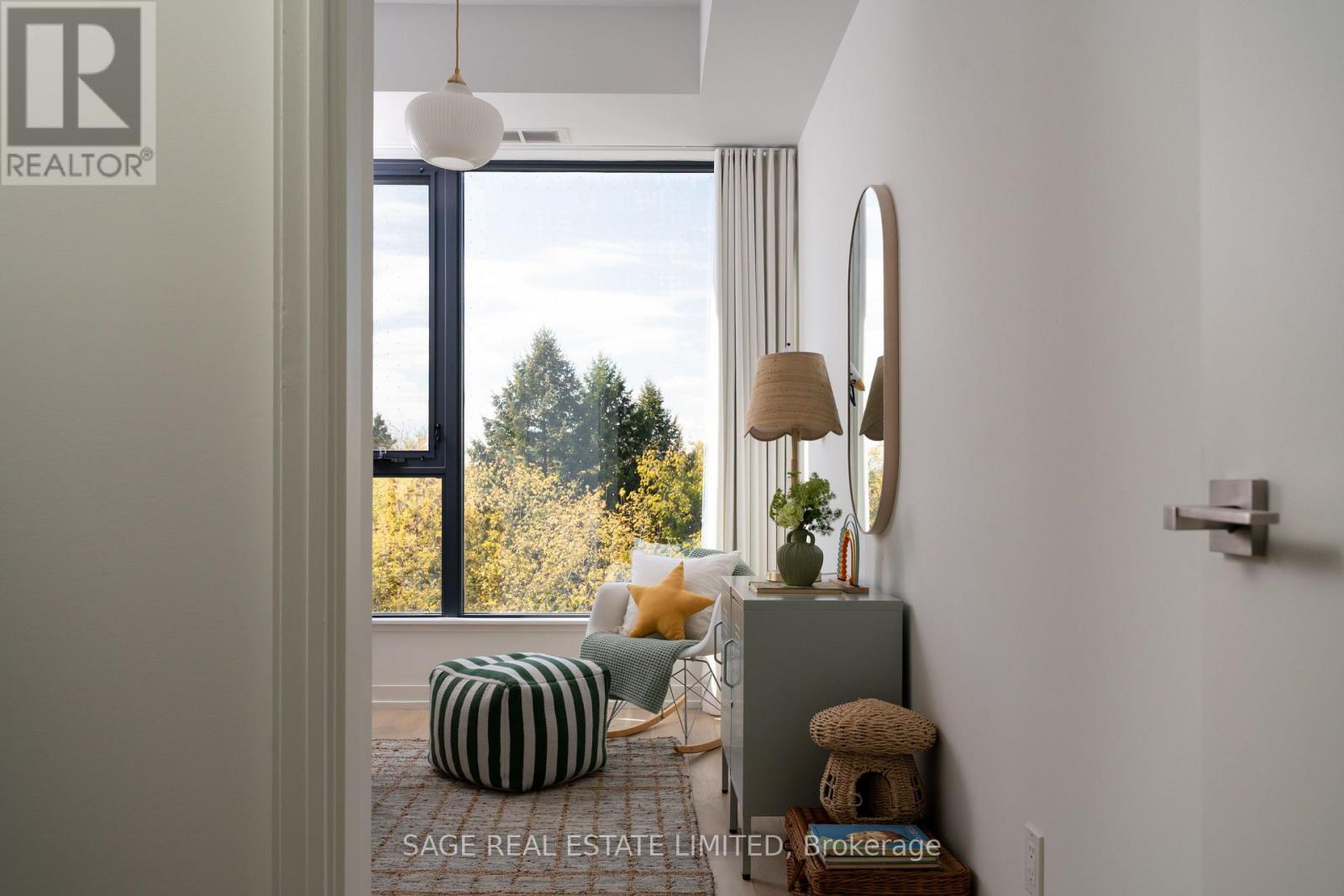 321 - 35 Wabash Avenue, Toronto, Ontario  M6R 0A9 - Photo 19 - W12497196