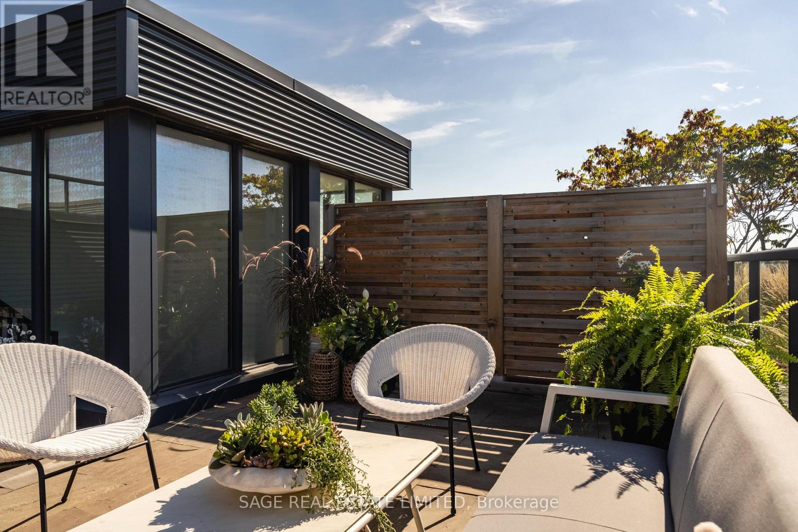 321 - 35 Wabash Avenue, Toronto, Ontario  M6R 0A9 - Photo 30 - W12497196