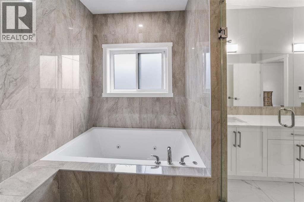 7 Mystic Ridge Way Sw, Calgary, Alberta  T3H 1S7 - Photo 30 - A2250424