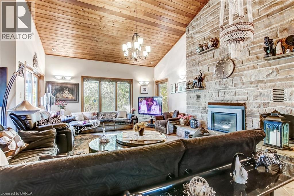 999 5 Concession W, Flamborough, Ontario  L9H 5E2 - Photo 11 - 40778640