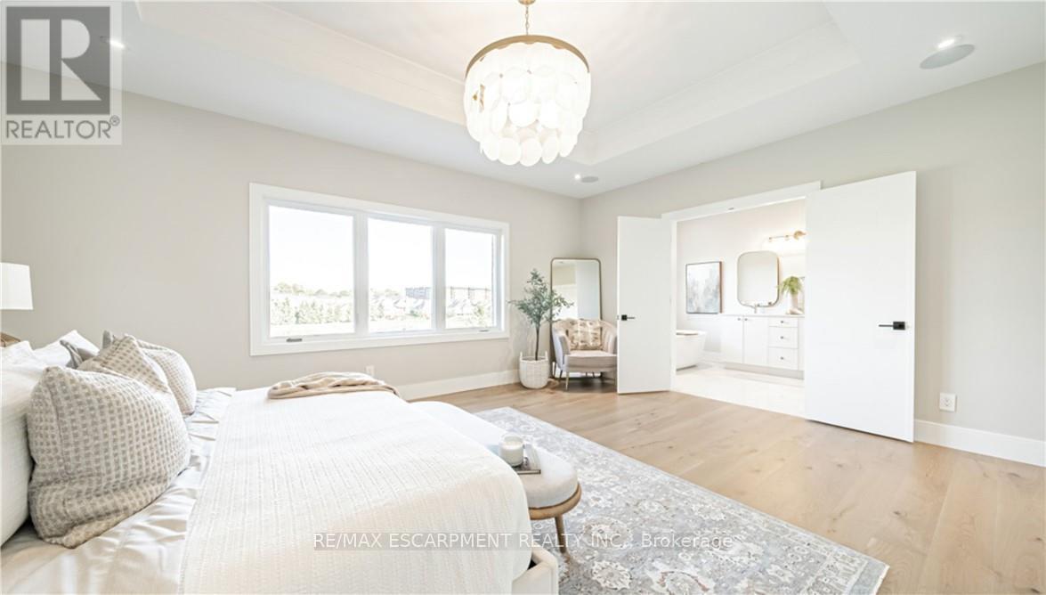 451 Masters Drive, Woodstock, Ontario  N4T 0L2 - Photo 11 - X12497004