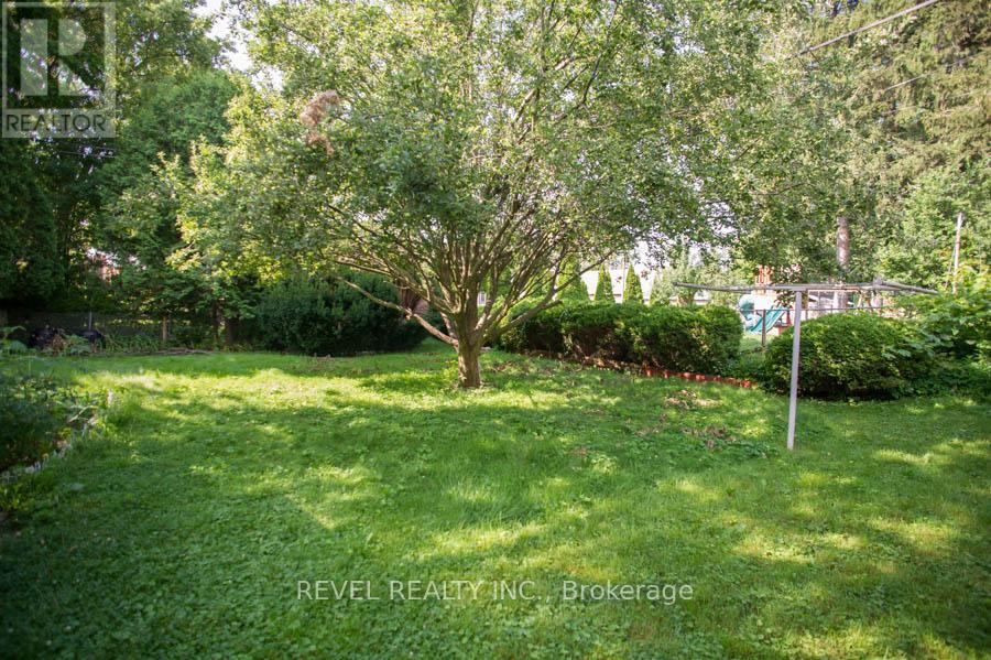 415 Chatham Street, Brantford, Ontario  N3S 4J4 - Photo 29 - X12497112