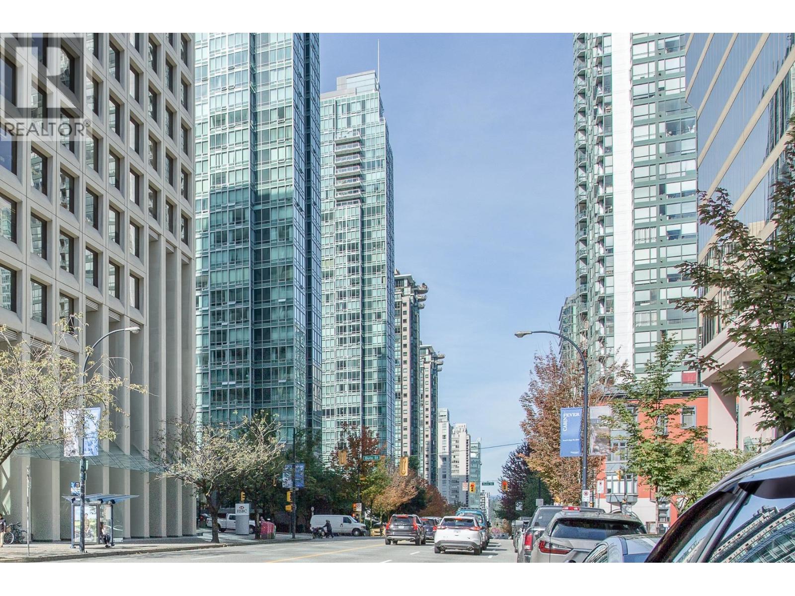 PH2 1288 W GEORGIA STREET, Vancouver, British Columbia