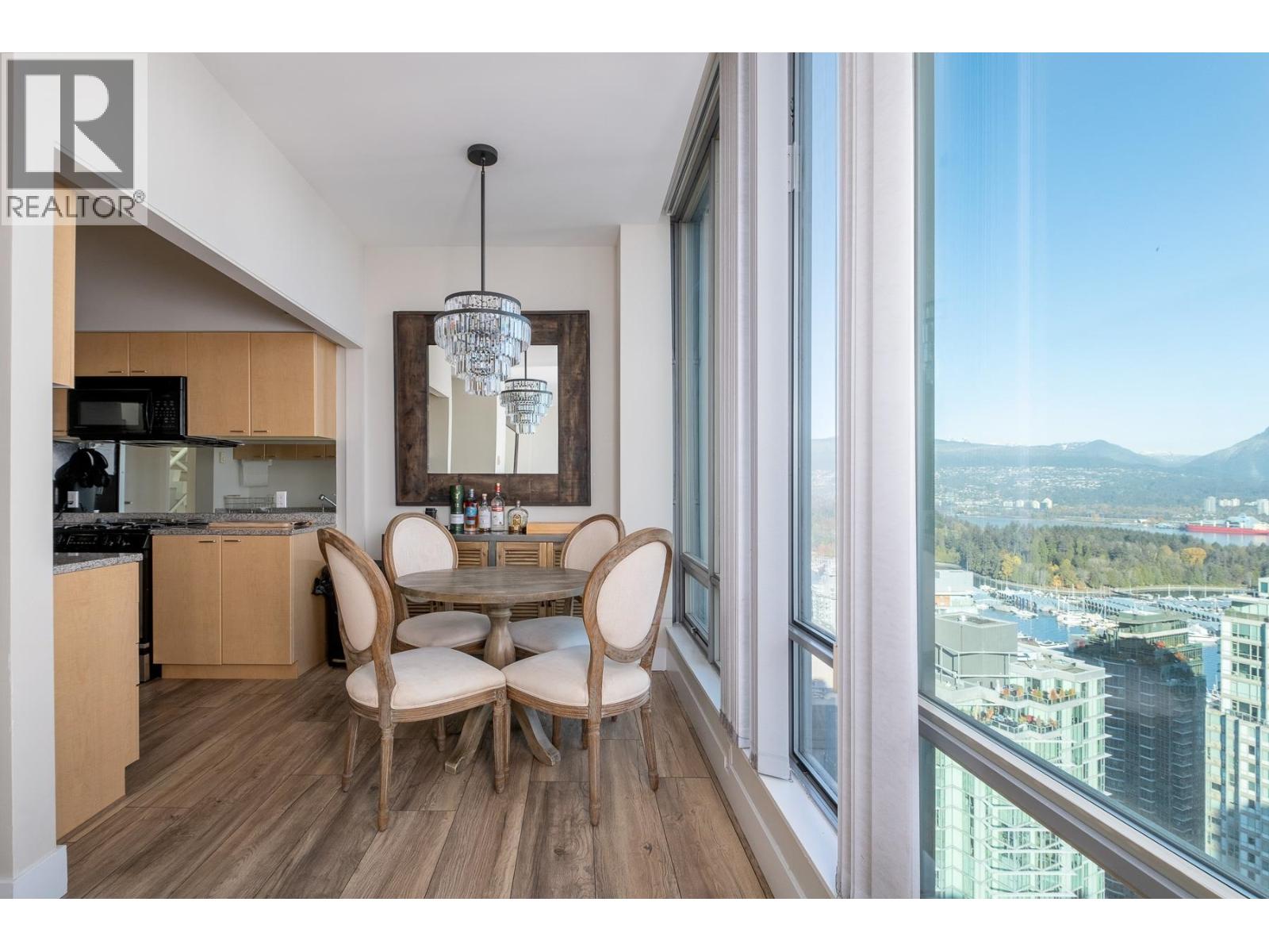 Ph2 1288 W Georgia Street, Vancouver, British Columbia  V6E 4R3 - Photo 7 - R3063621