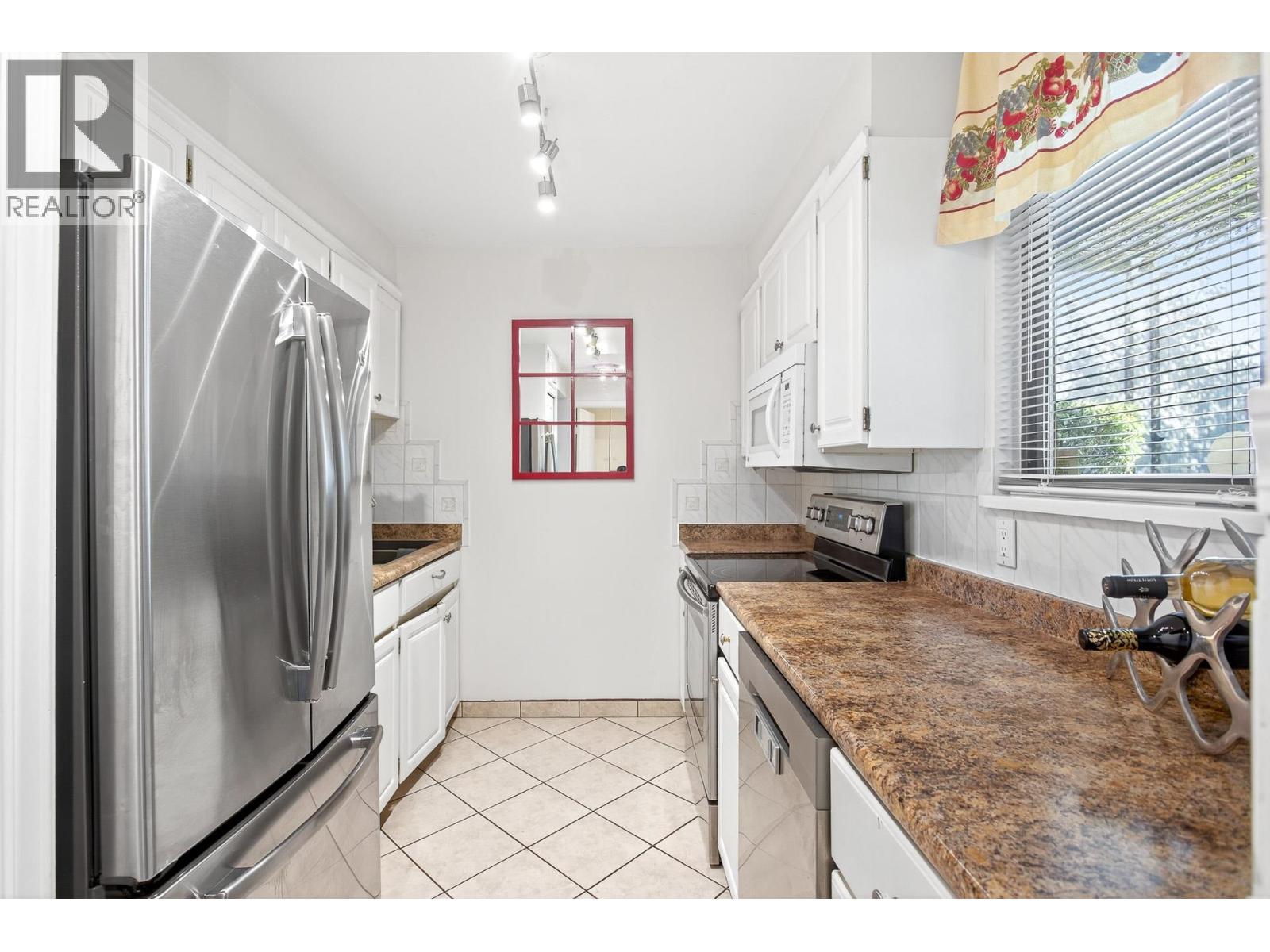 942 Blackstock Road, Port Moody, British Columbia  V3H 3S2 - Photo 13 - R3063631