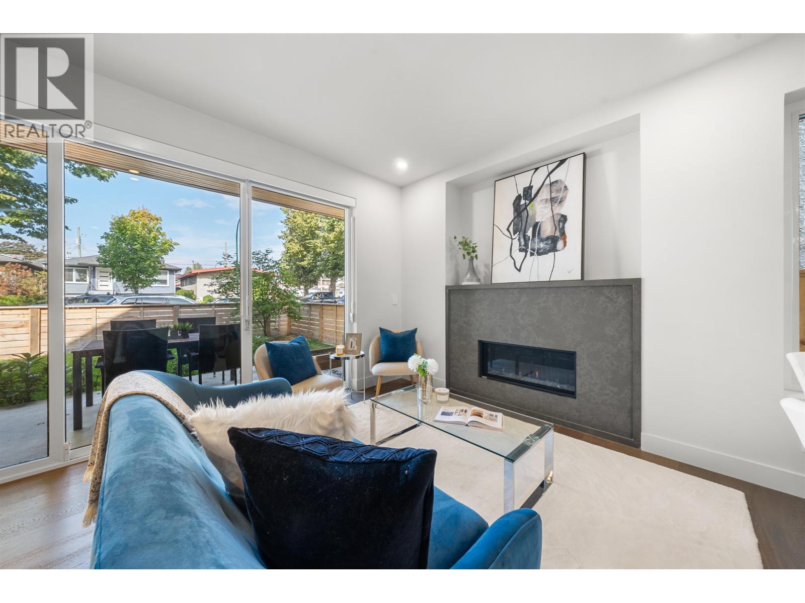 1 620 E 46th Avenue, Vancouver, British Columbia  V5W 2A3 - Photo 3 - R3063646