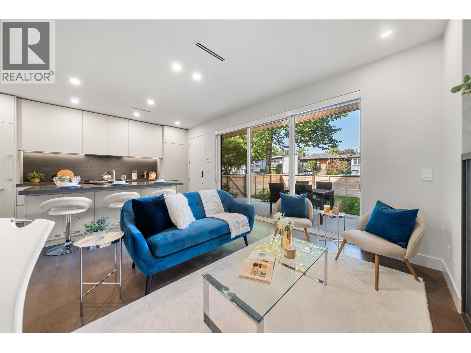 1 620 E 46th Avenue, Vancouver, British Columbia  V5W 2A3 - Photo 4 - R3063646