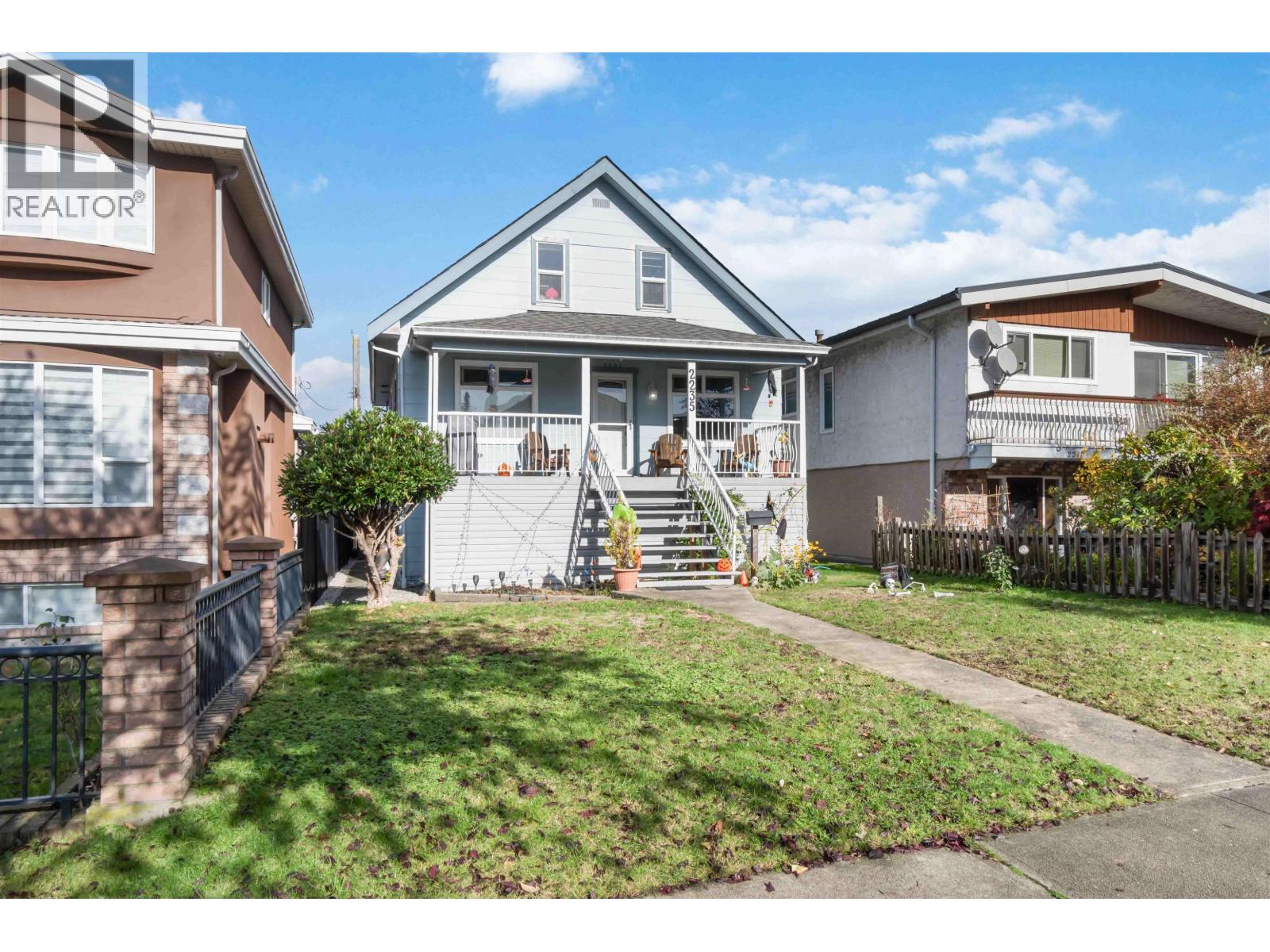 2235 East 52nd Avenue, Vancouver, British Columbia  V5P 1X2 - Photo 3 - R3063623