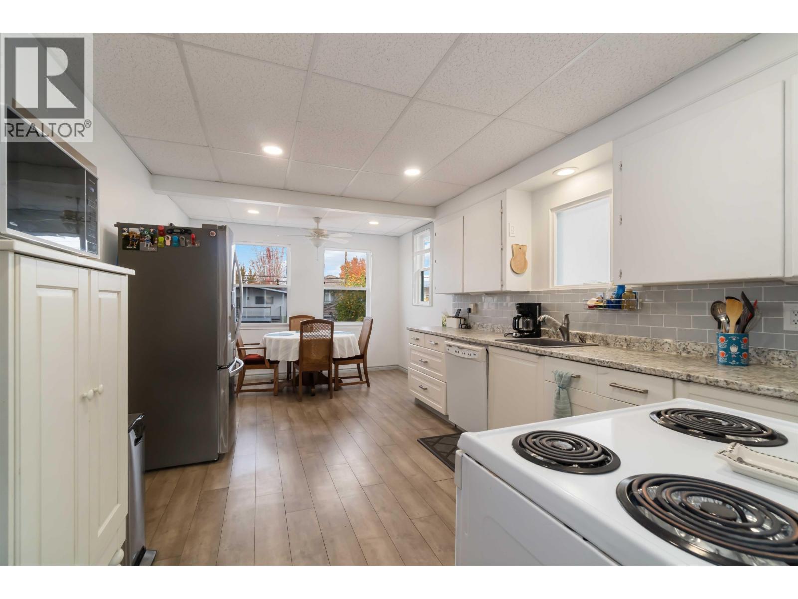 2235 East 52nd Avenue, Vancouver, British Columbia  V5P 1X2 - Photo 8 - R3063623