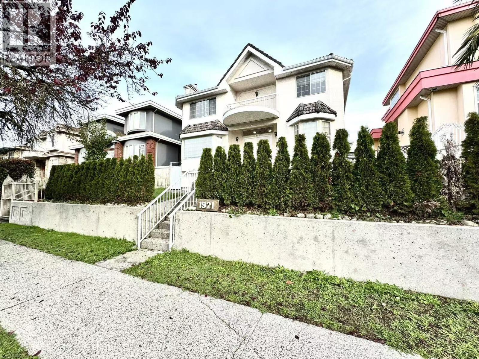 1 1921 Harrison Drive, Vancouver, British Columbia  V5P 2P4 - Photo 2 - R3063627