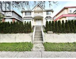<div class="price">$3,300 Monthly</div> 1 1921 Harrison Drive, Vancouver<br><div style="margin-bottom:8px;"><small>City 2 City Real Estate Services Inc.</small></div><div class='bed_bath'>3 Bed | 2 Bath</div>
