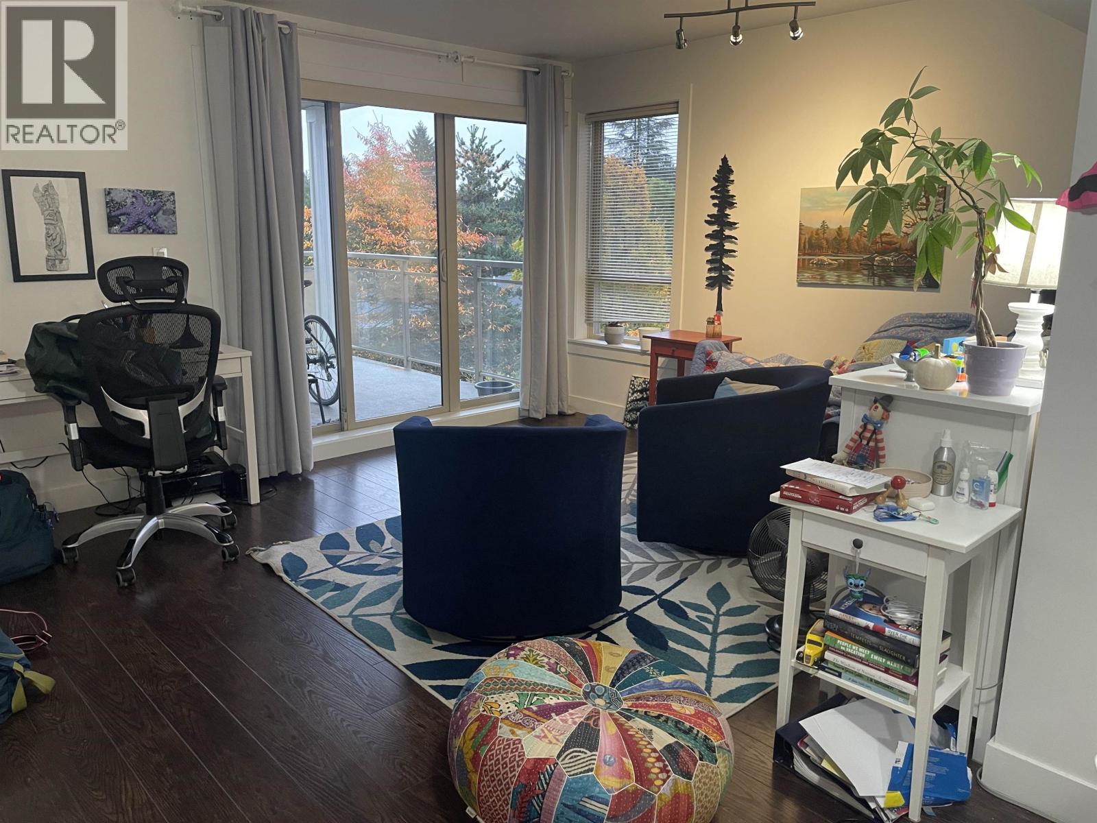 303 2228 Welcher Avenue, Port Coquitlam, British Columbia  V3C 1X3 - Photo 2 - R3063635