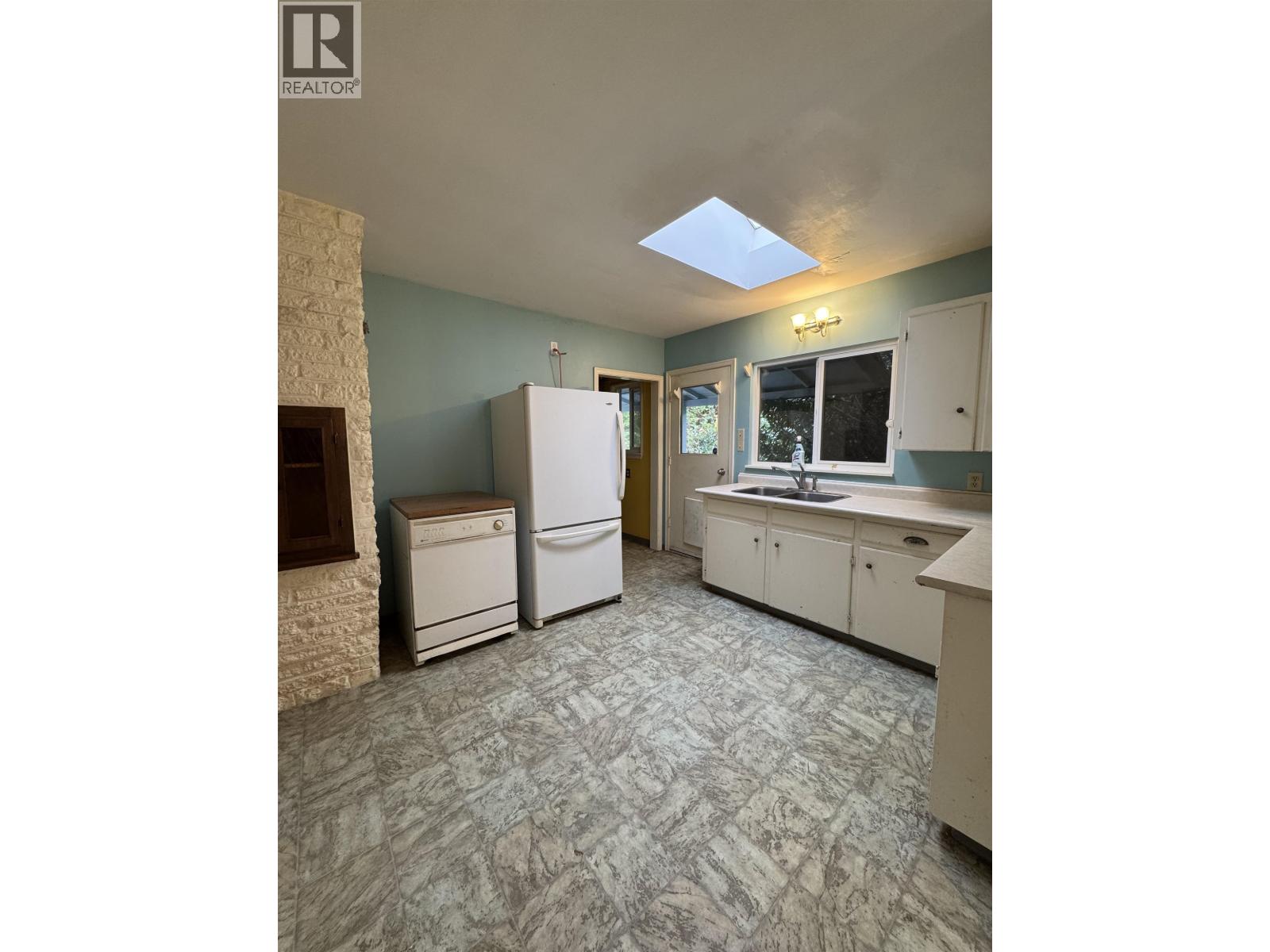 23979 Fern Crescent, Maple Ridge, British Columbia  V4R 2R7 - Photo 11 - R3063639