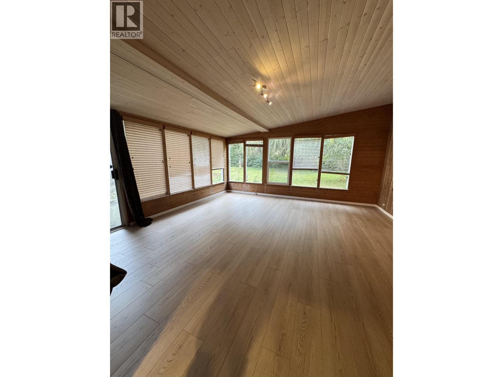 23979 Fern Crescent, Maple Ridge, British Columbia  V4R 2R7 - Photo 7 - R3063639