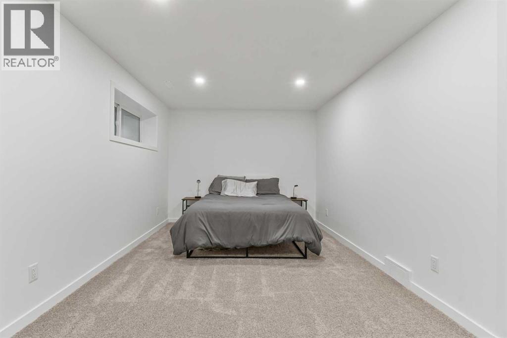 668 Aquitania Boulevard W, Lethbridge, Alberta  T1J 5N4 - Photo 46 - A2245181