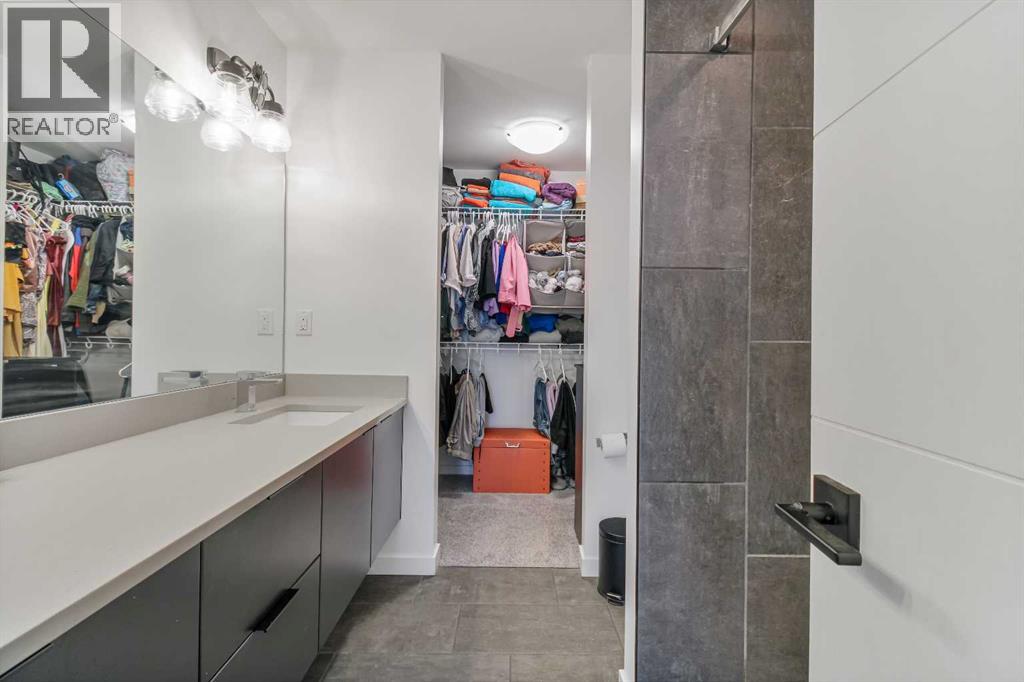 668 Aquitania Boulevard W, Lethbridge, Alberta  T1J 5N4 - Photo 37 - A2245181