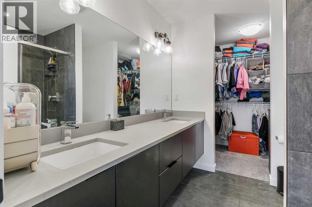 668 Aquitania Boulevard W, Lethbridge, Alberta  T1J 5N4 - Photo 35 - A2245181