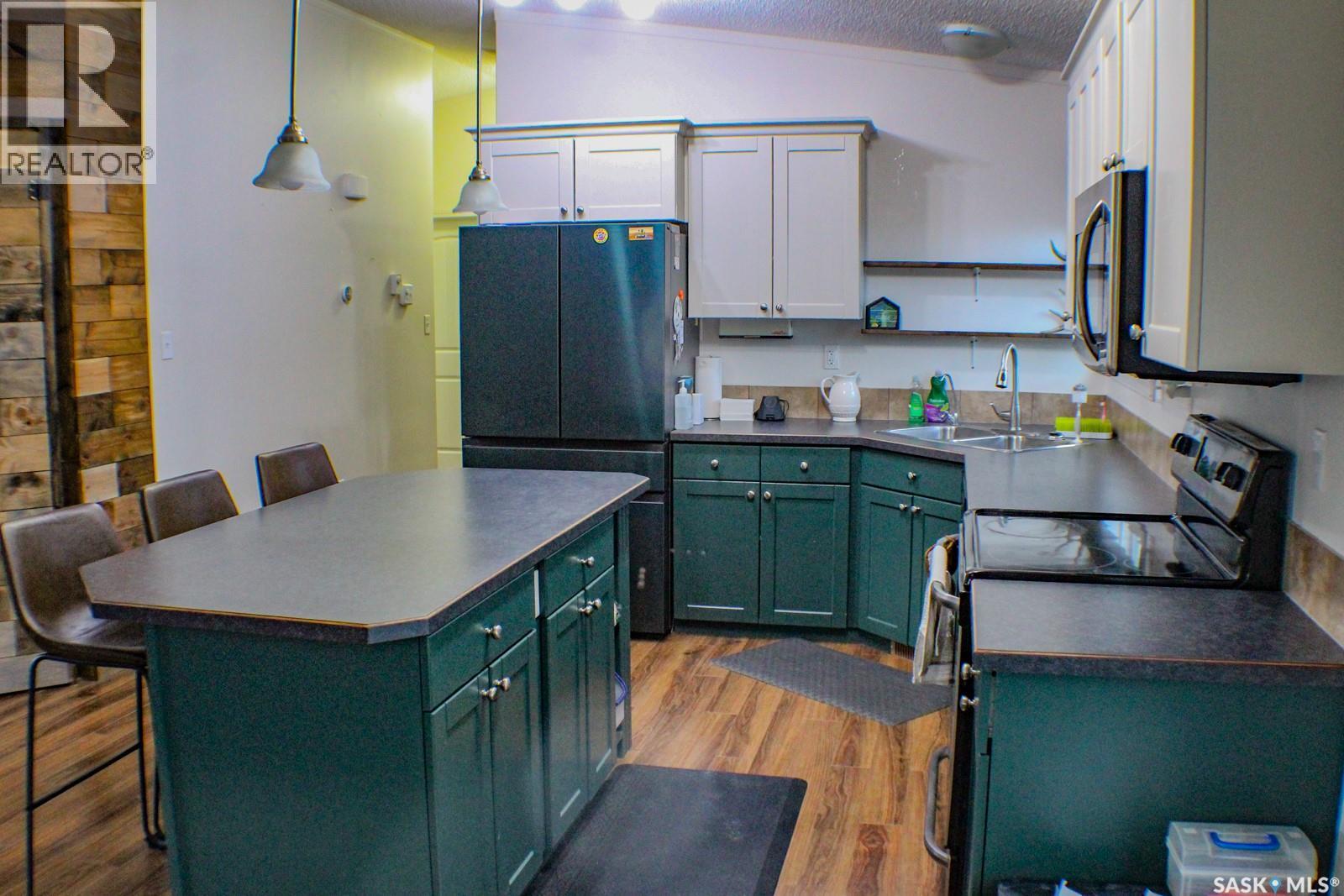 206 Elizabeth Street, Melfort, Saskatchewan  S0E 1A0 - Photo 14 - SK022084