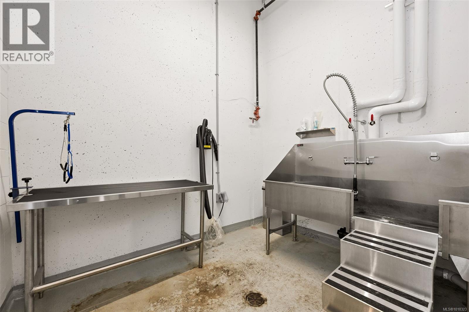 411 3564a Ryder Hesjedal Way, Colwood, British Columbia  V9C 0V3 - Photo 45 - 1018323