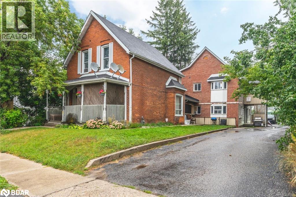 81 INNISFIL Street, Barrie, Ontario