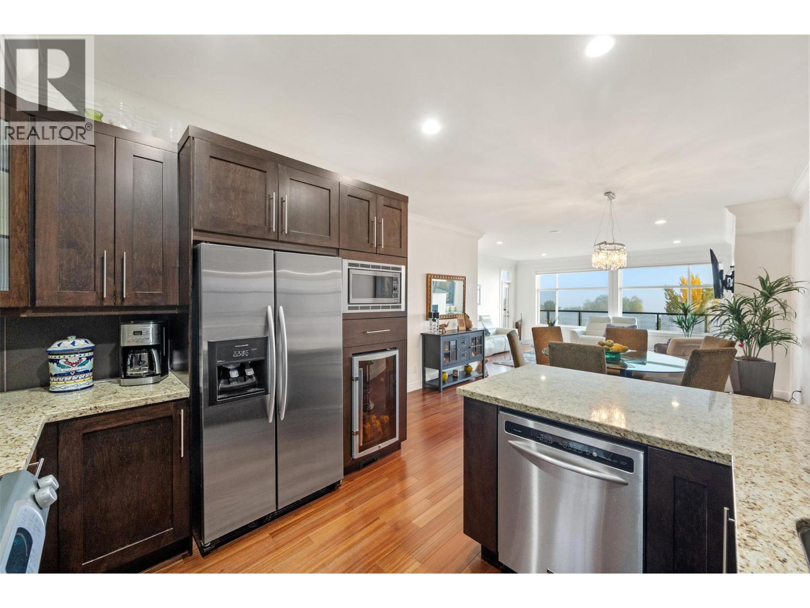 4214 Golf Course Drive, Osoyoos, British Columbia  V0H 1V4 - Photo 21 - 10367075