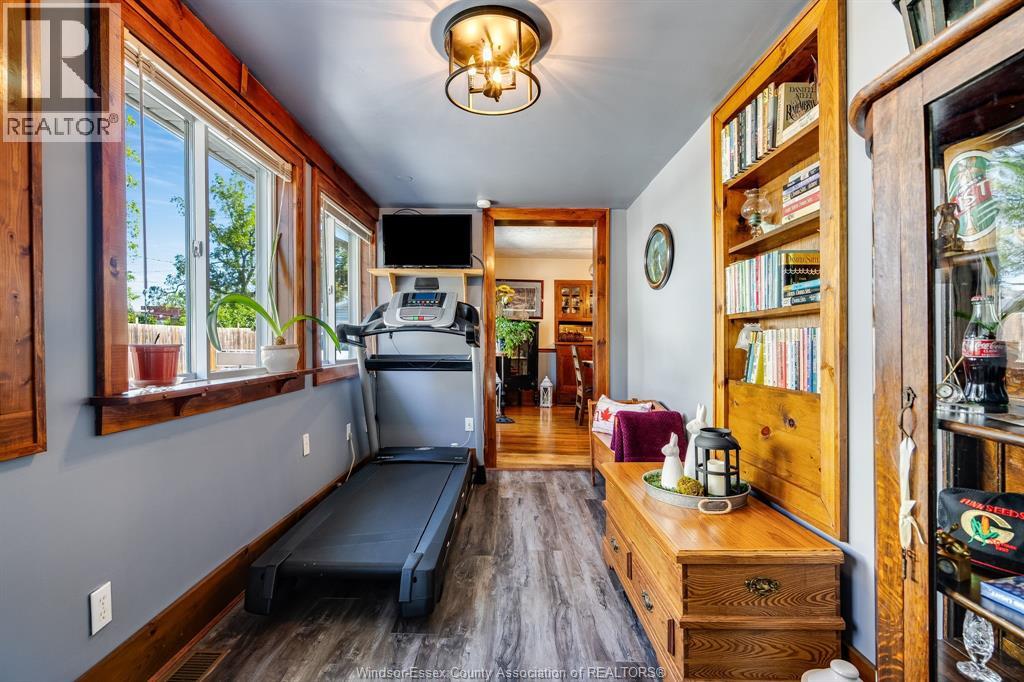 85 Queen Street, Kingsville, Ontario  N9Y 2A1 - Photo 4 - 25027718