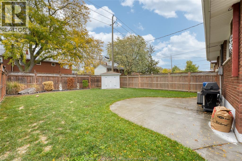 1260 Laurendeau, Windsor, Ontario  N8Y 4B5 - Photo 27 - 25027714