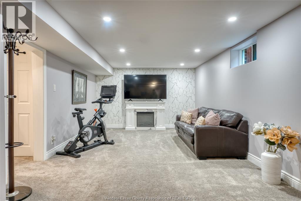 1260 Laurendeau, Windsor, Ontario  N8Y 4B5 - Photo 7 - 25027714