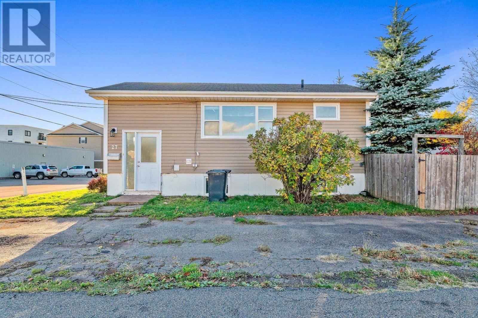 27 SUMMER Street, Charlottetown, Prince Edward Island