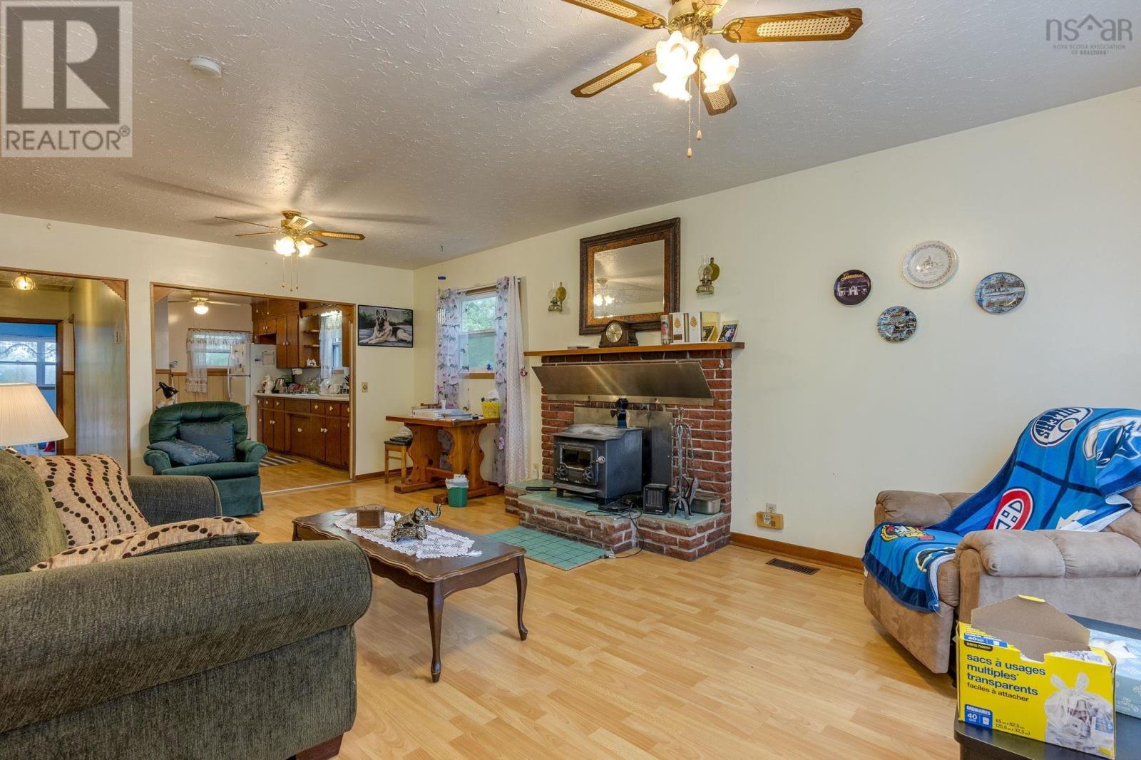 3774 St. Margarets Bay Road, Hubley, Nova Scotia  B3Z 1B7 - Photo 19 - 202525207