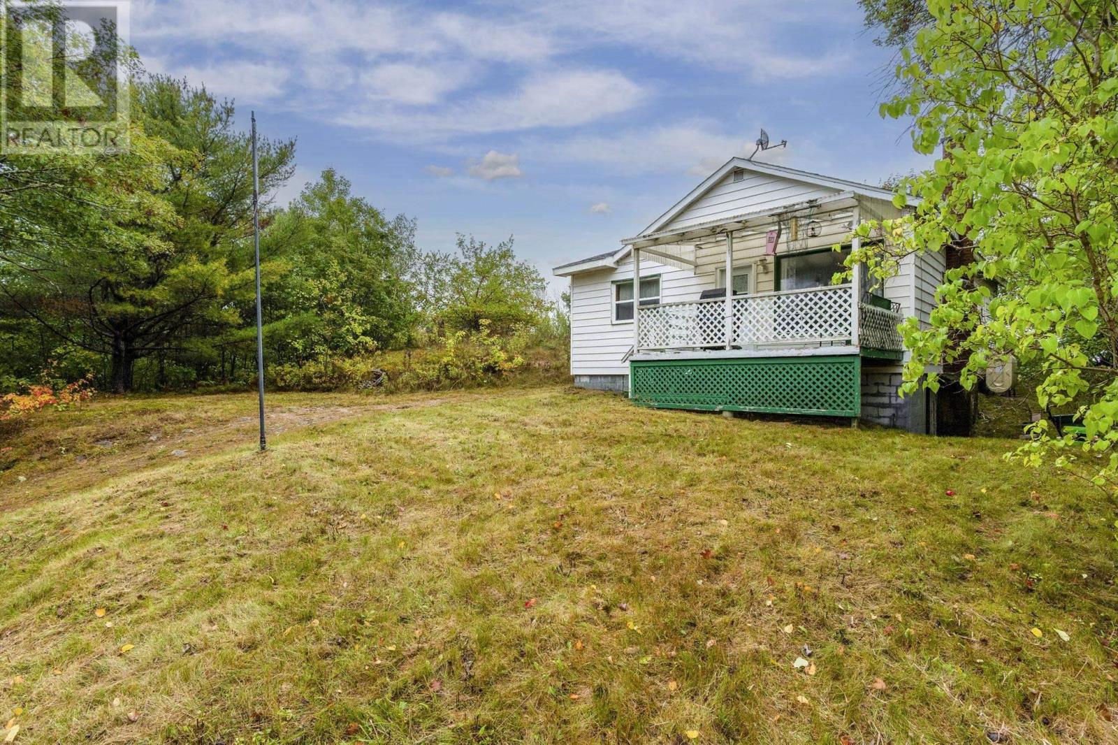 3774 St. Margarets Bay Road, Hubley, Nova Scotia  B3Z 1B7 - Photo 2 - 202525207