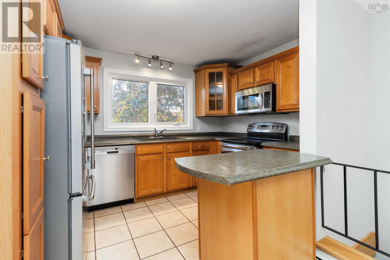 77 Tangmere Crescent, Halifax, Nova Scotia  B3M 1K2 - Photo 13 - 202525570