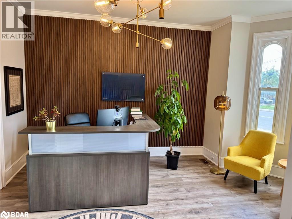 183 Bayfield Street, Barrie, Ontario  L4M 3B4 - Photo 2 - 40784419