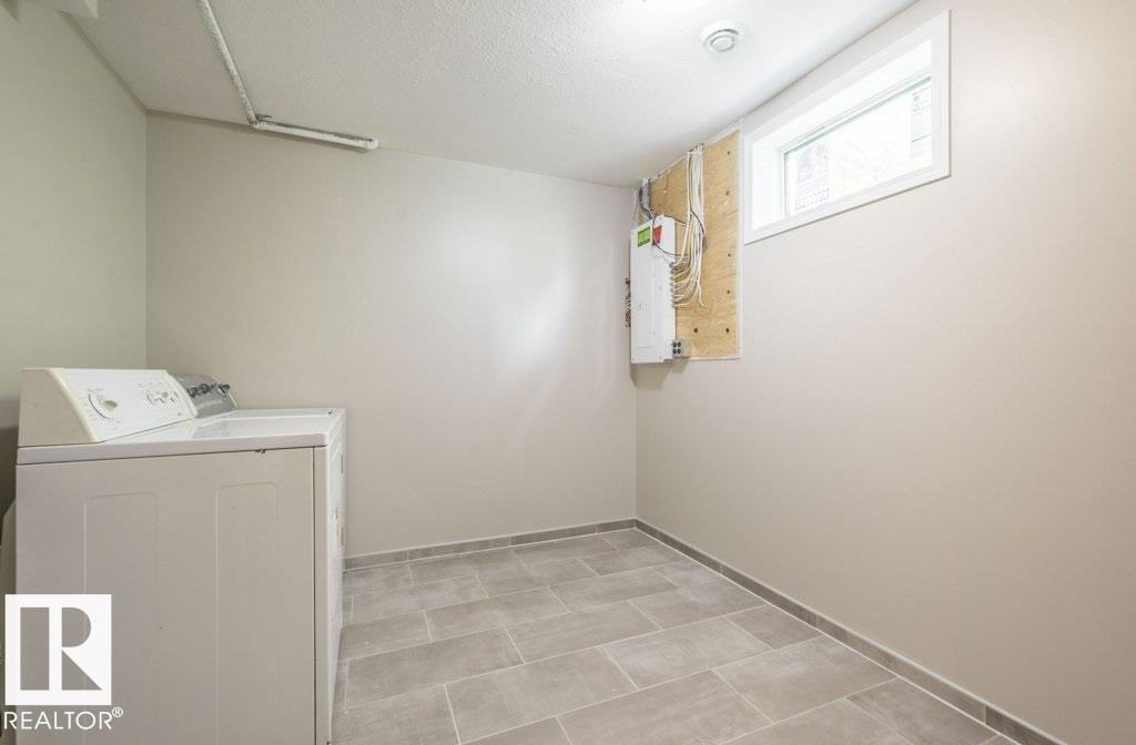 12807 135 Av Nw, Edmonton, Alberta  T5L 3X4 - Photo 28 - E4463315