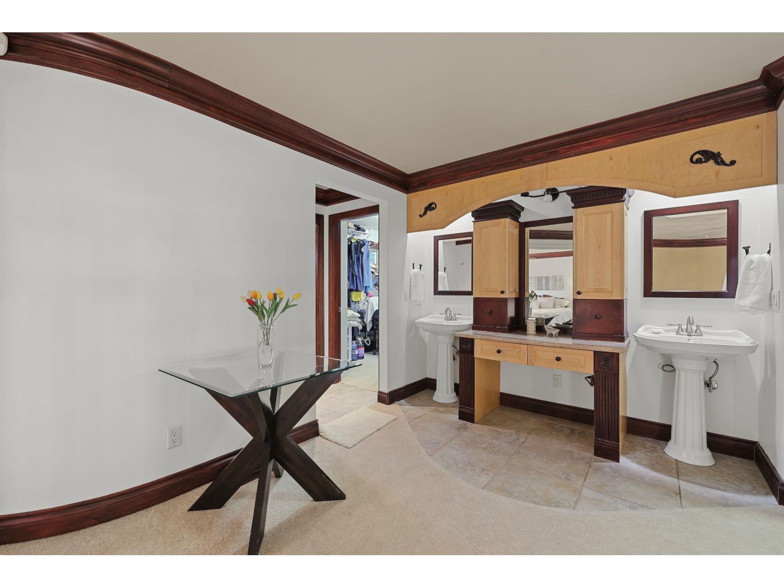 19695 71 Avenue, Surrey, British Columbia  V2Y 2Z7 - Photo 18 - R3063592