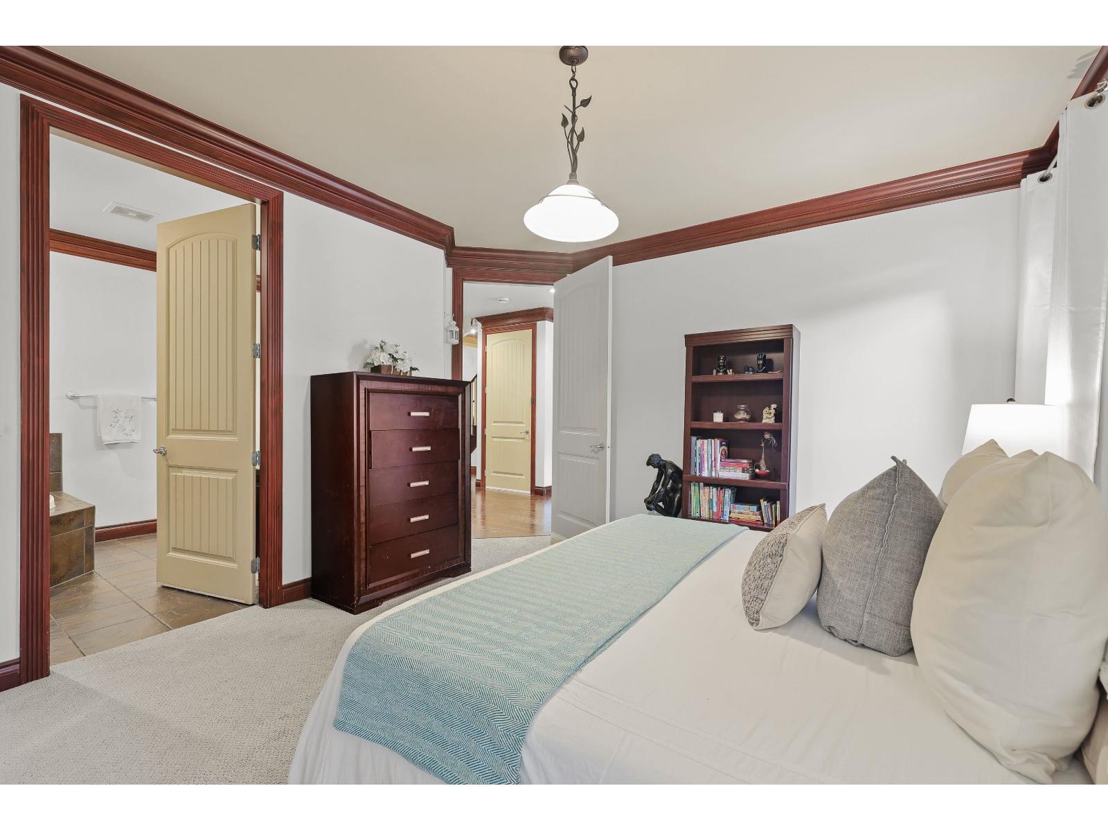 19695 71 Avenue, Surrey, British Columbia  V2Y 2Z7 - Photo 21 - R3063592