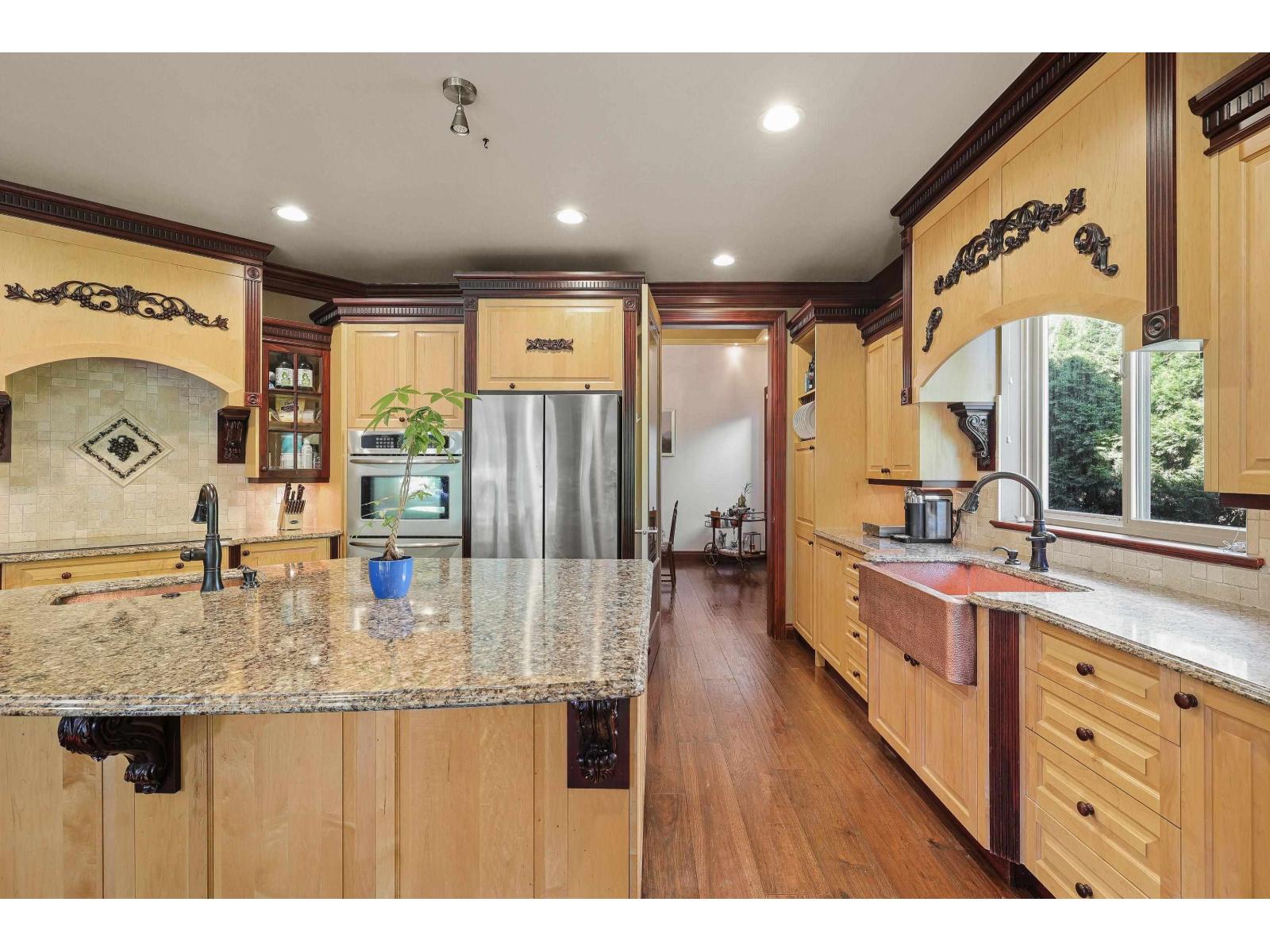 19695 71 Avenue, Surrey, British Columbia  V2Y 2Z7 - Photo 9 - R3063592