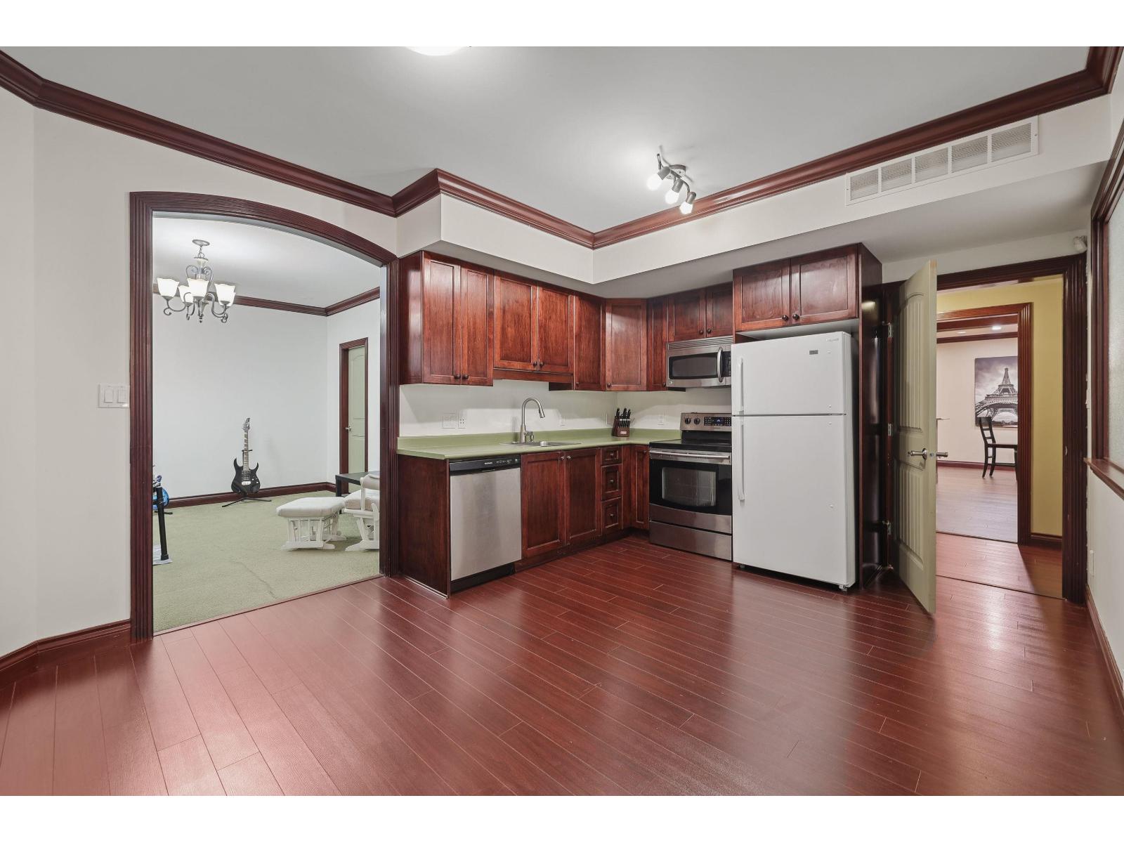 19695 71 Avenue, Surrey, British Columbia  V2Y 2Z7 - Photo 27 - R3063592