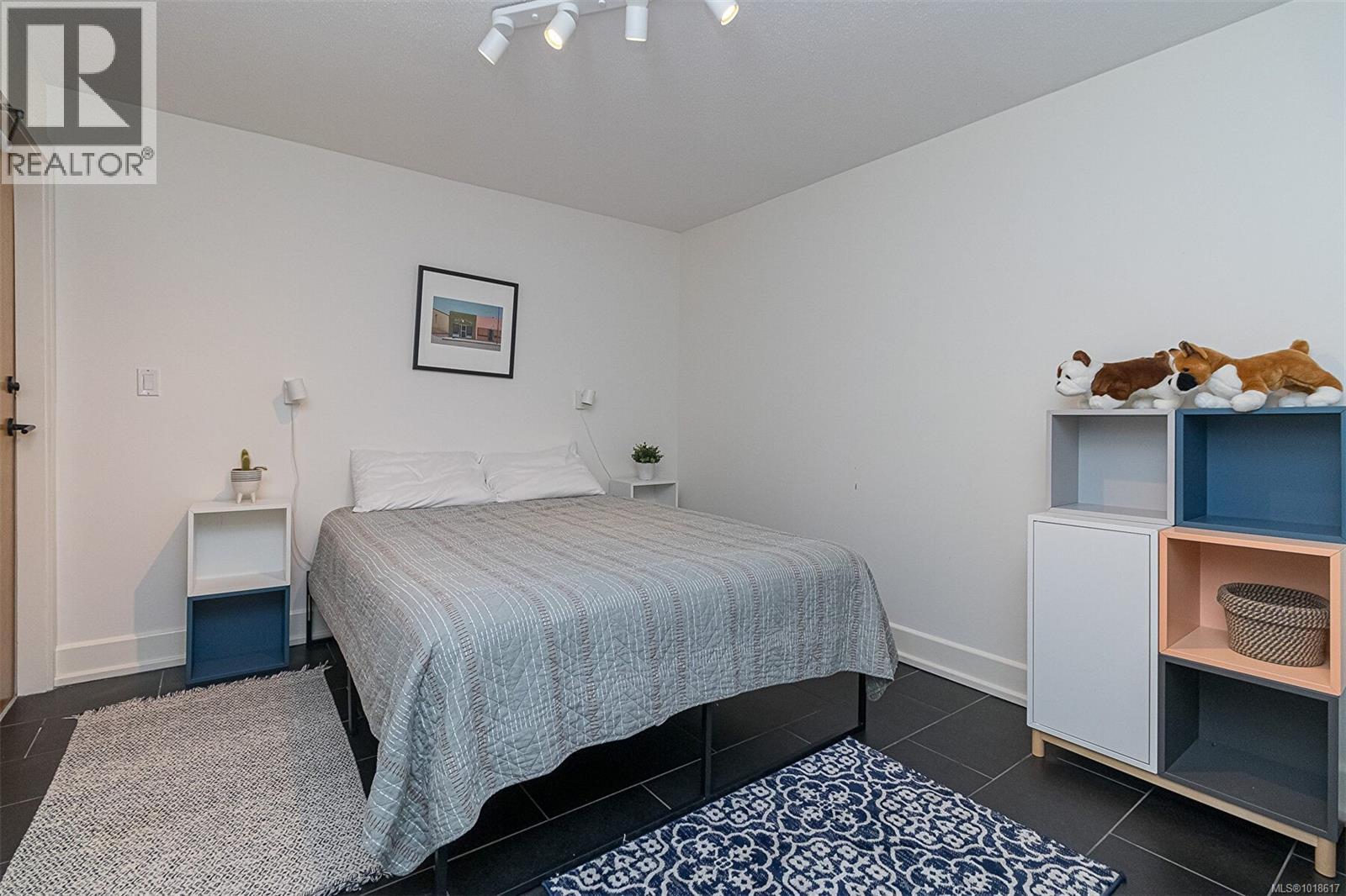 302 1407 Government St, Victoria, British Columbia  V8W 1Z1 - Photo 29 - 1018617