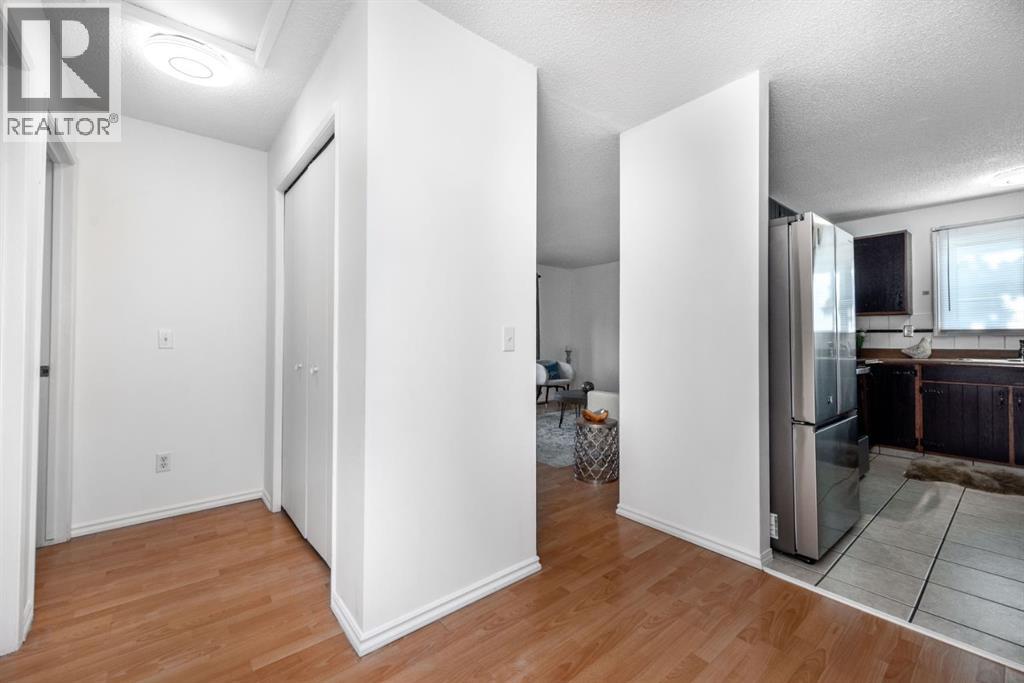 207 Fallswater Road Ne, Calgary, Alberta  T3J 1B2 - Photo 16 - A2258804