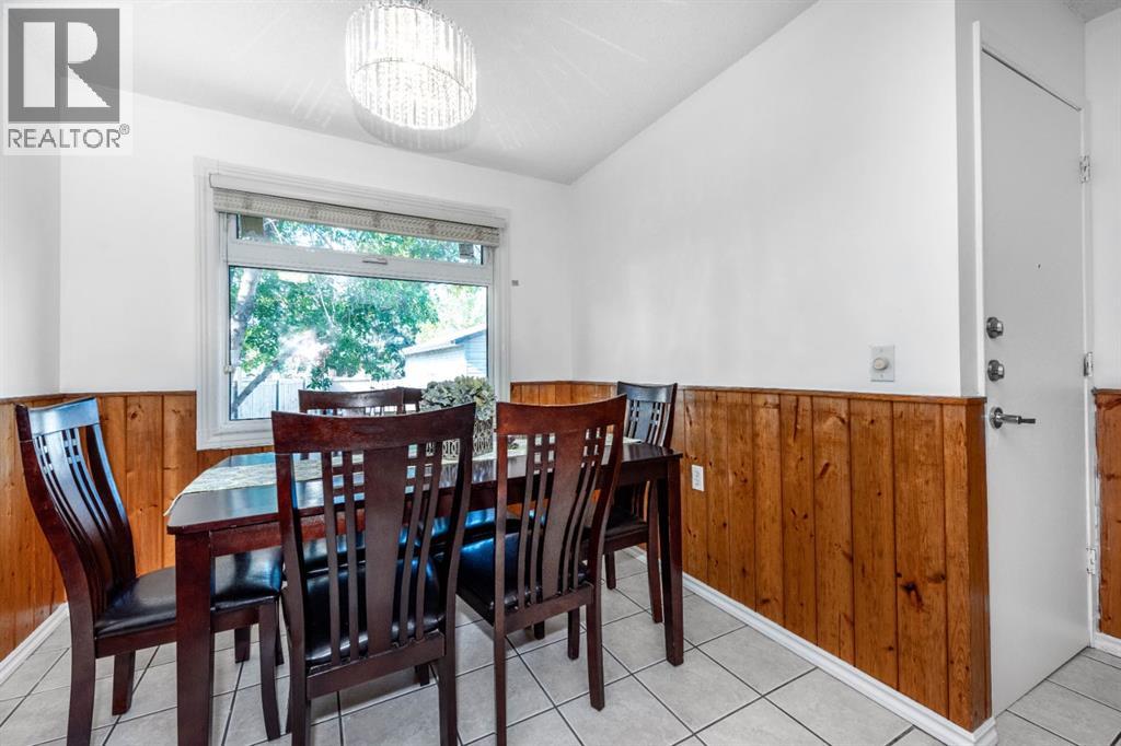 207 Fallswater Road Ne, Calgary, Alberta  T3J 1B2 - Photo 12 - A2258804