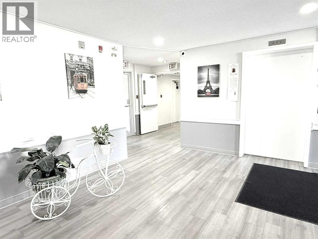 207, 5555 Falsbridge Drive Ne, Calgary, Alberta T3J 3E8 - Photo 3 - A2263672