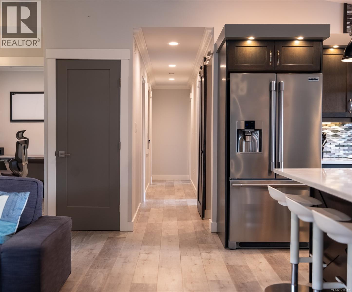 1700 Warn Way, Qualicum Beach, British Columbia  V9K 2S3 - Photo 19 - 1018654