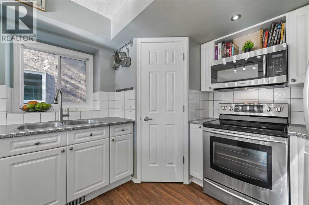 67 Hidden Ranch Boulevard Nw, Calgary, Alberta  T3A 5N6 - Photo 9 - A2265929