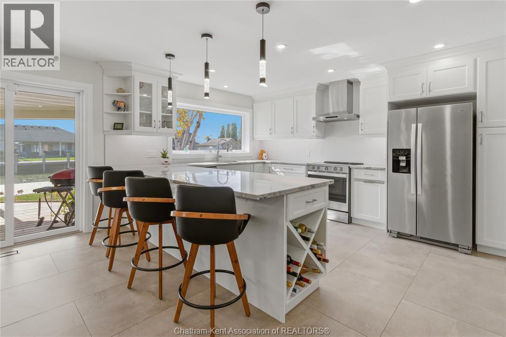 19165 Blue Water Avenue, Lighthouse Cove, Ontario  N0P 2L0 - Photo 11 - 25027539