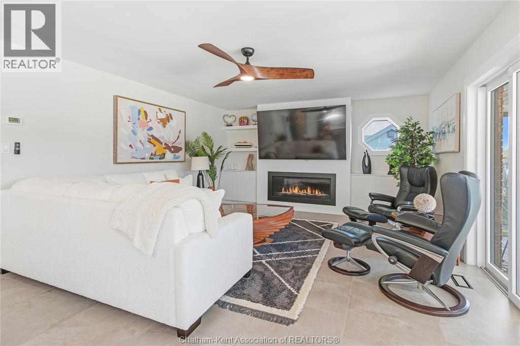 19165 Blue Water Avenue, Lighthouse Cove, Ontario  N0P 2L0 - Photo 14 - 25027539