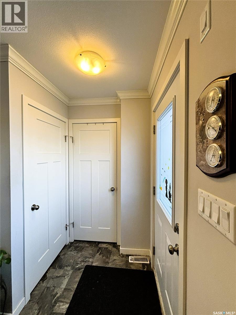 270 250 Akhtar Bend, Saskatoon, Saskatchewan  S7W 0W4 - Photo 15 - SK022138